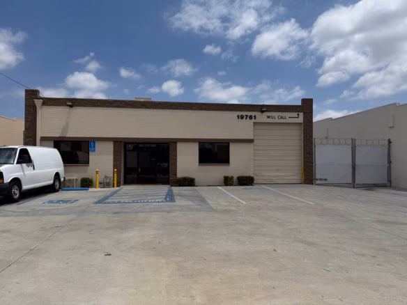 Exterior of 8,500 SF industrial warehouse at 19761 Bahama St, Northridge